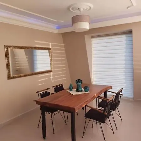 Apartamento Bektaslar 3+1 Lueks